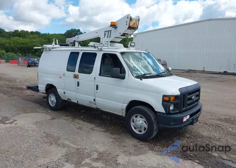 2009 Ford E-350 Super Duty Commercial/Recreational из США, поврежденный, VIN 1FTSE34L19DA18450